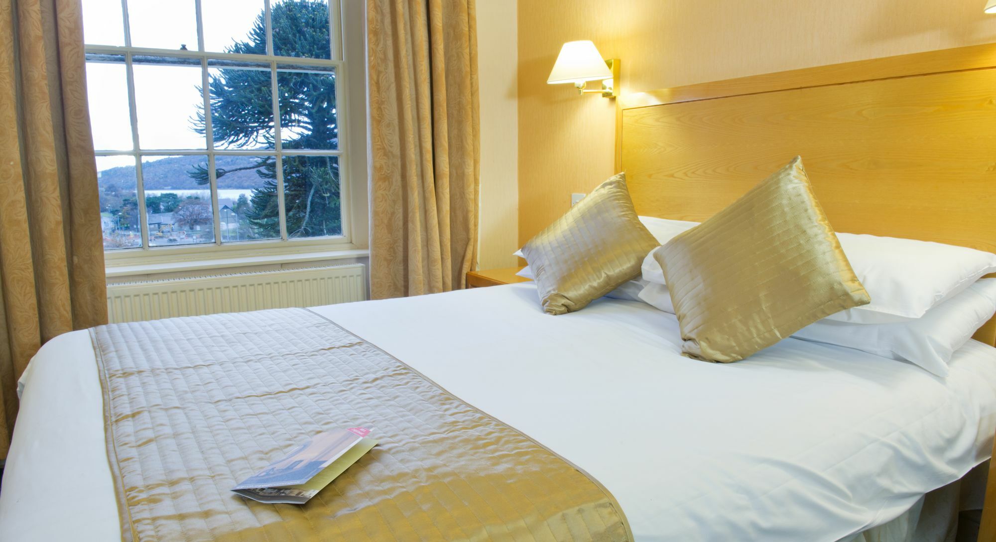 Royal Victoria Hotel Snowdonia Llanberis Exterior photo